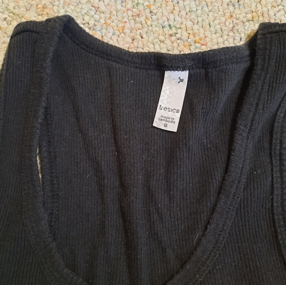 Tank - Picture 3 of 3